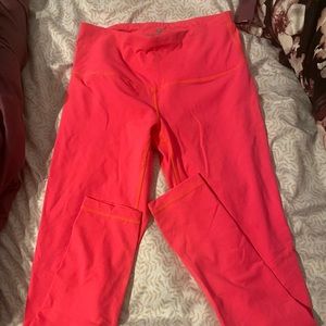 bright pink leggings